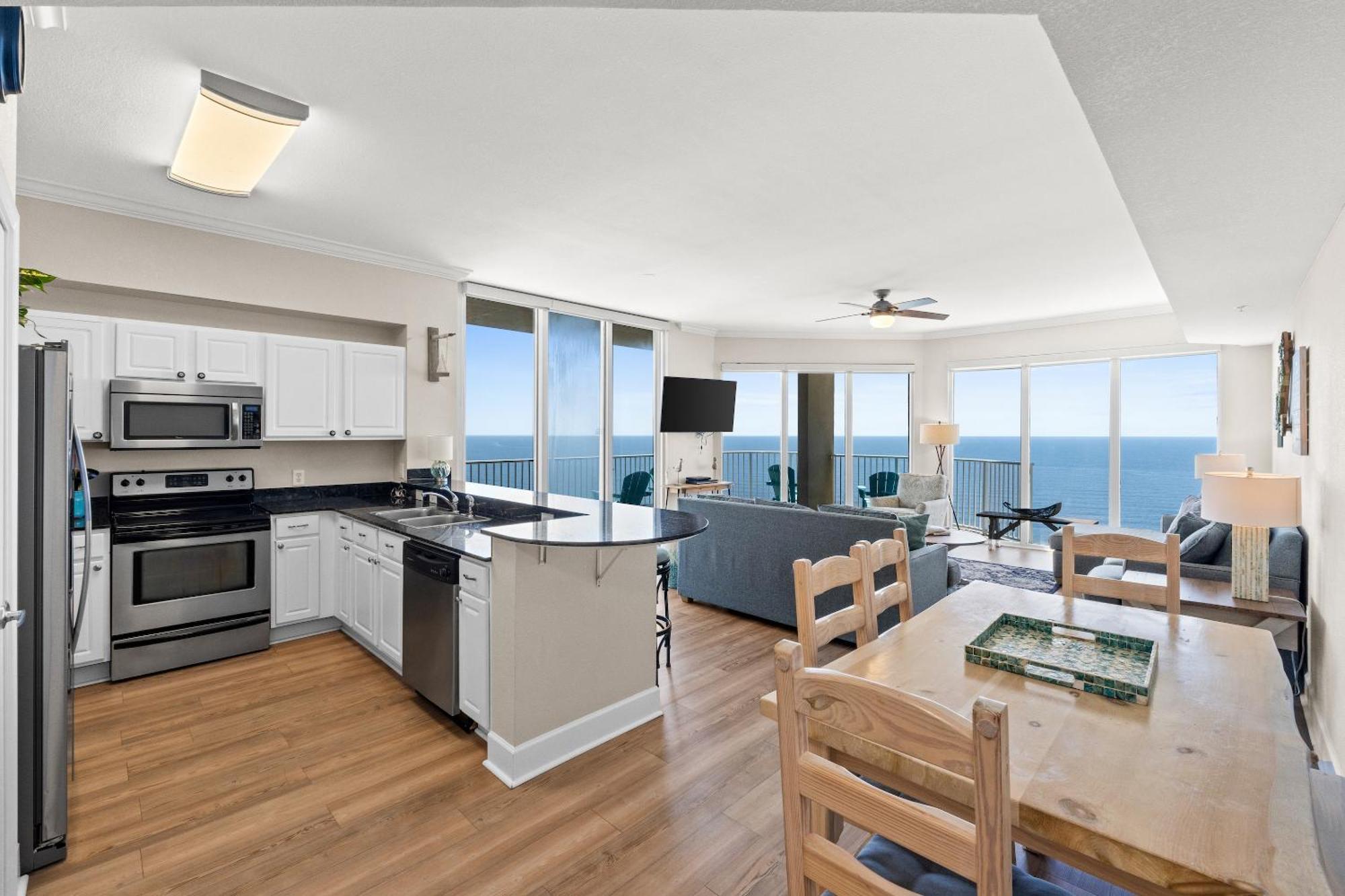 Tidewater Beach Resort By Panhandle Getaways Panama City Beach Room photo