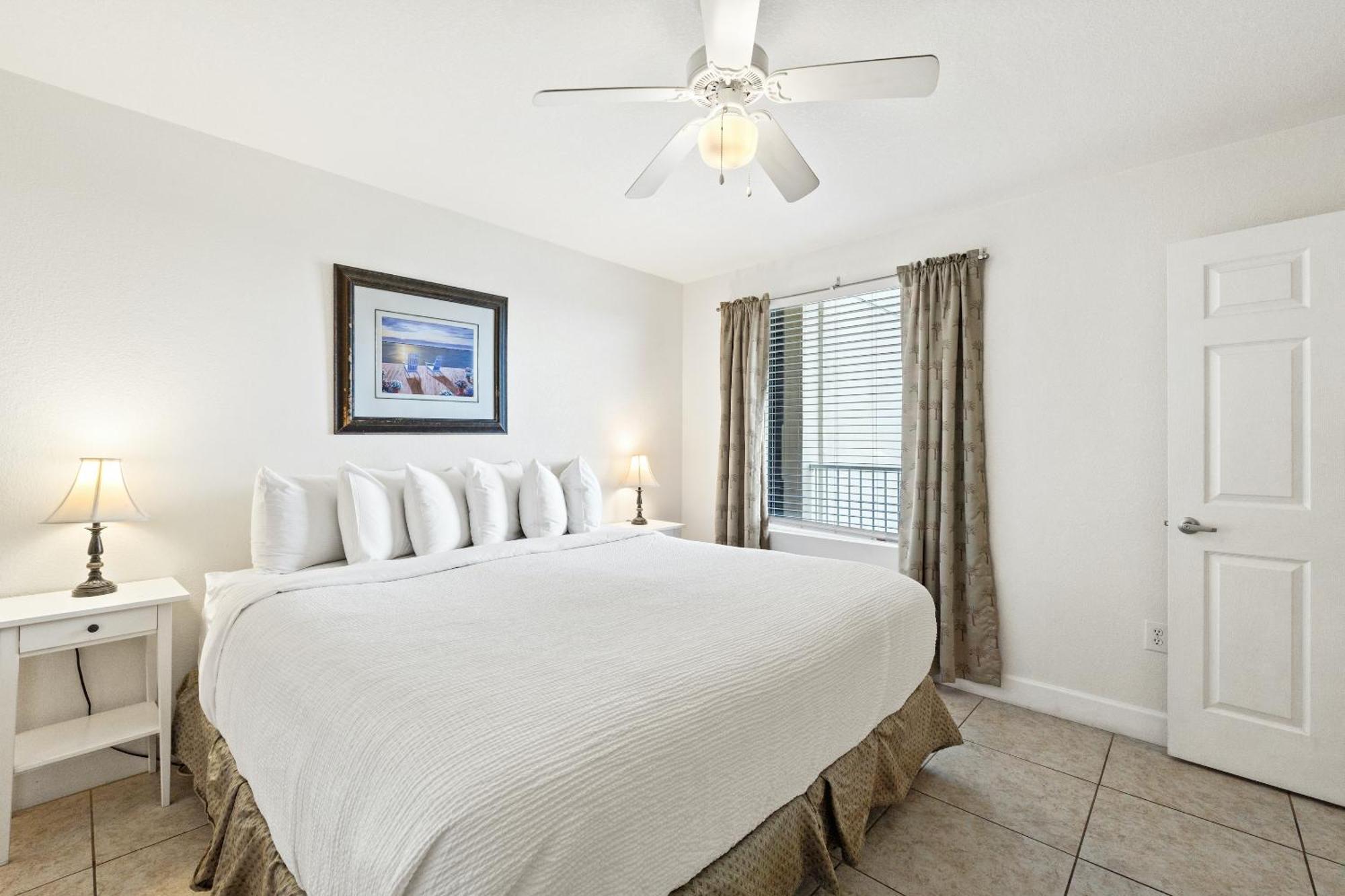 Tidewater Beach Resort By Panhandle Getaways Panama City Beach Room photo