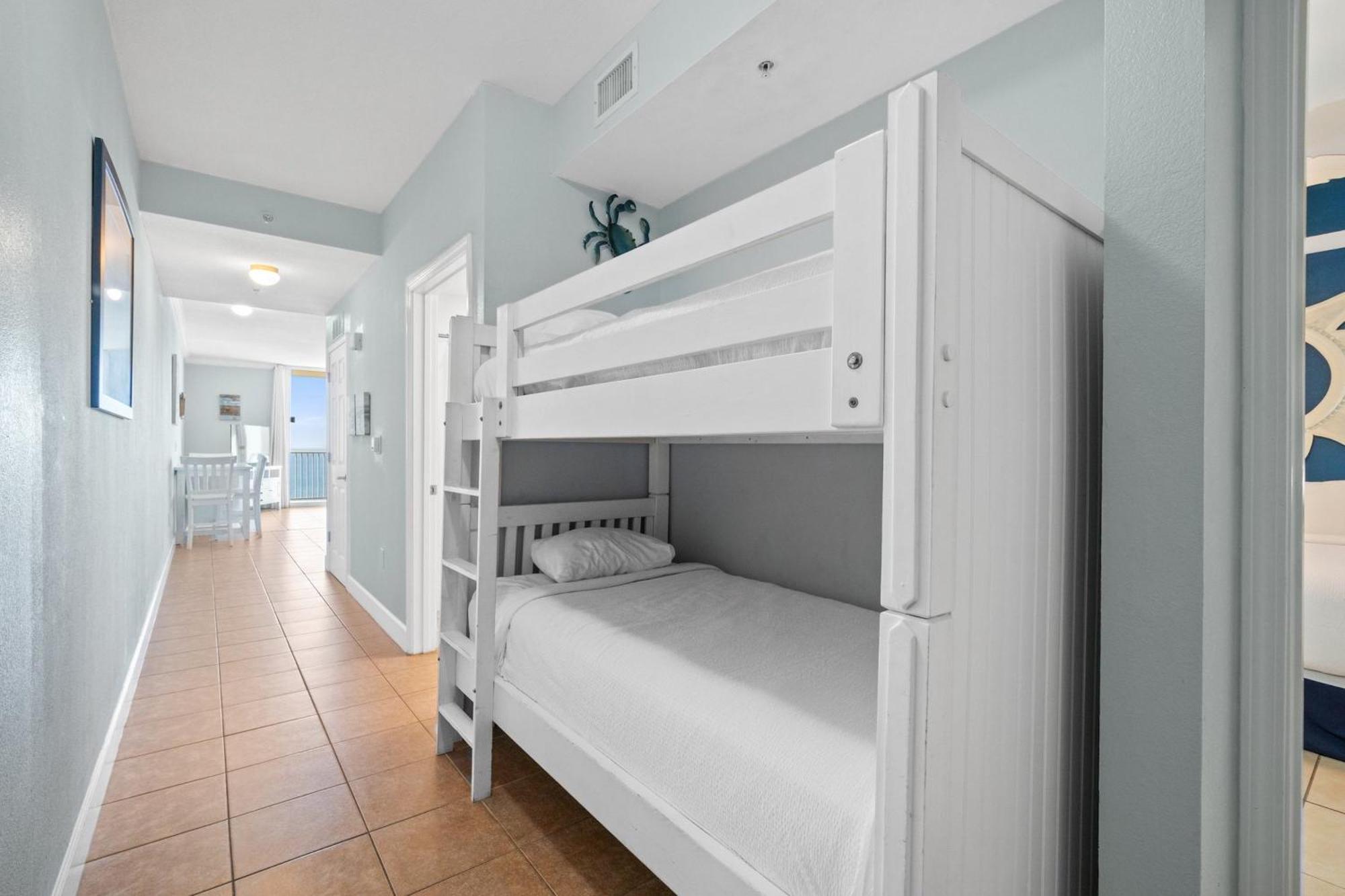 Tidewater Beach Resort By Panhandle Getaways Panama City Beach Room photo